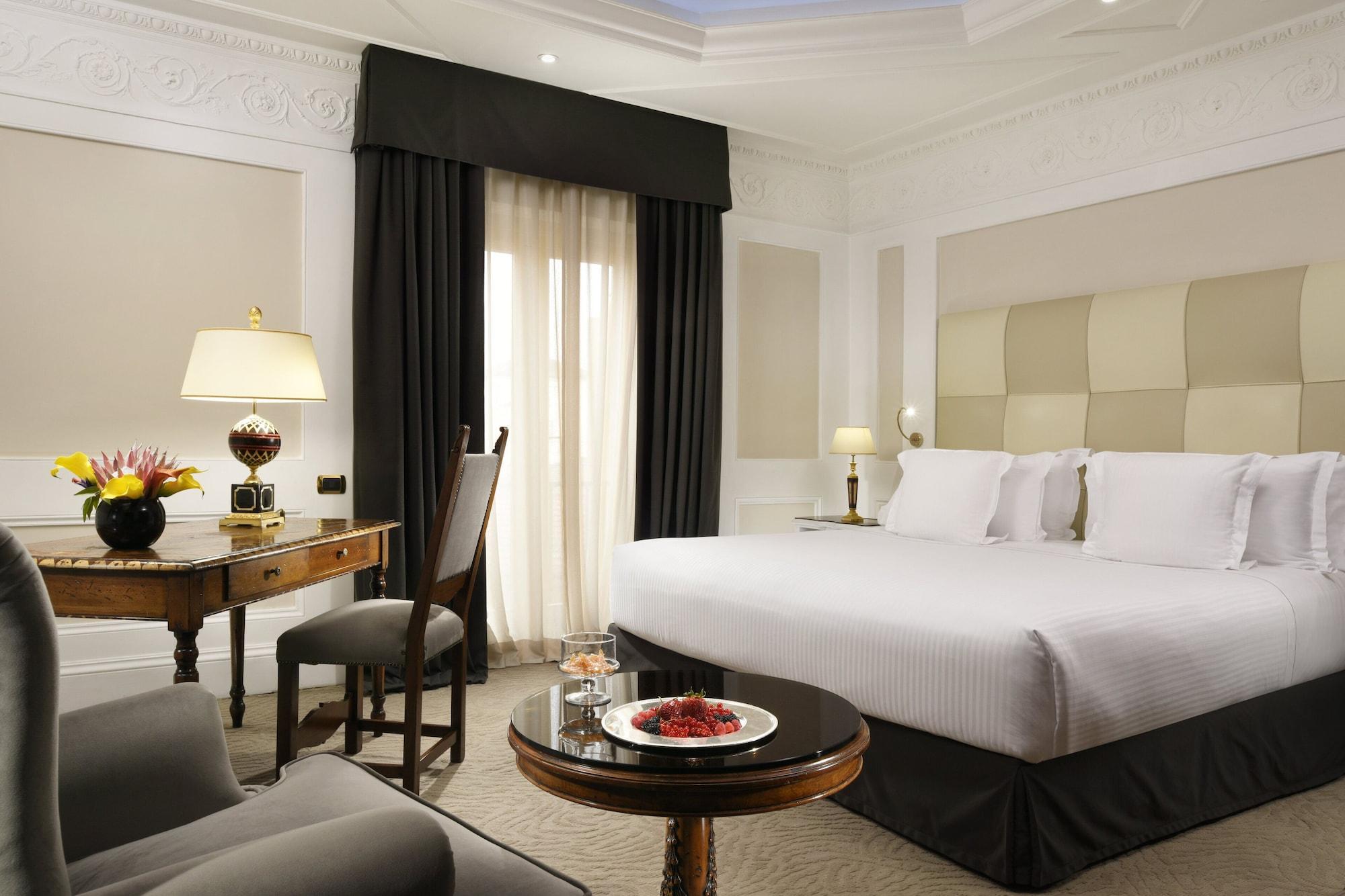 Splendide Royal - The Leading Of The World
