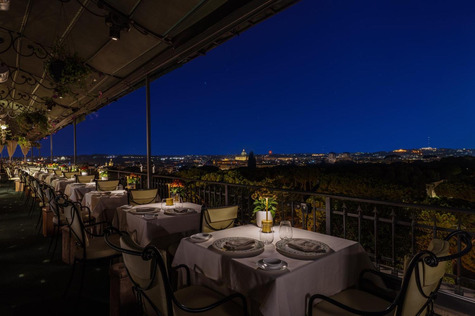 Splendide Royal - The Leading Of The World Roma