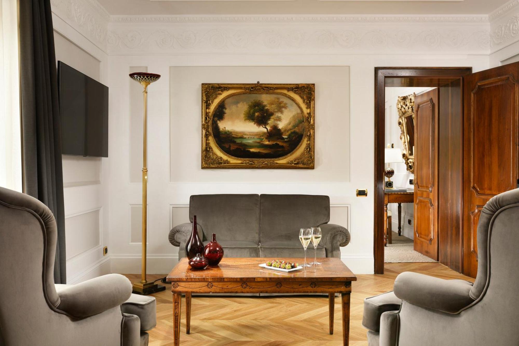 Hotel Splendide Royal - The Leading Of The World