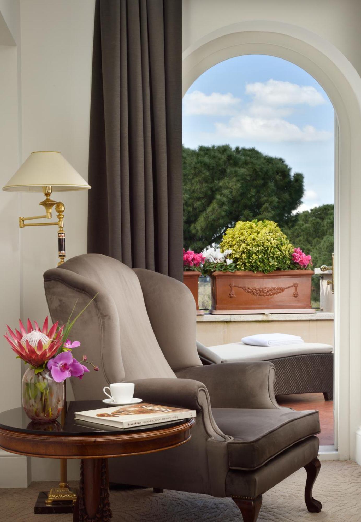 Splendide Royal - The Leading Of The World Roma