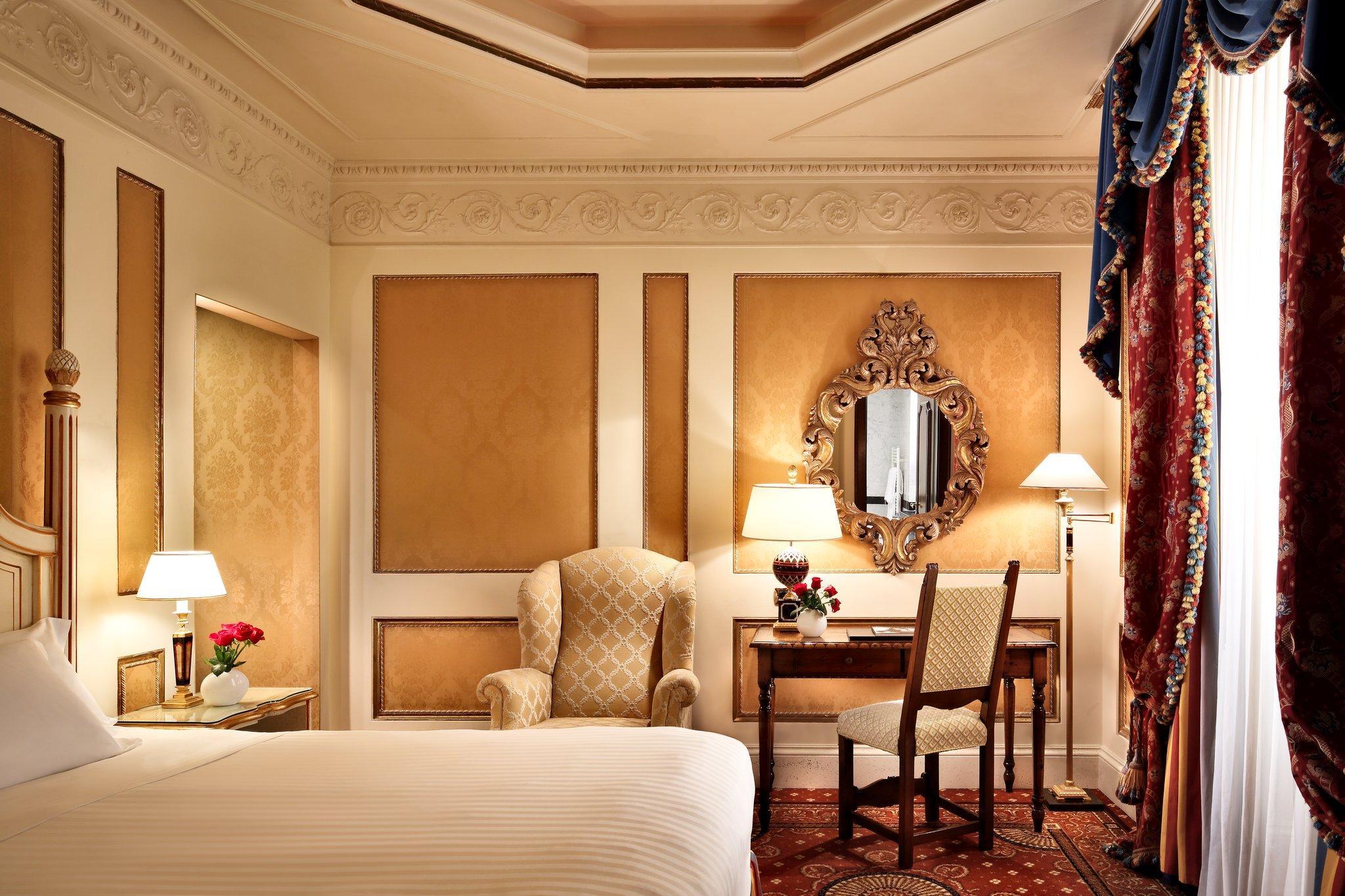 Splendide Royal - The Leading Of The World